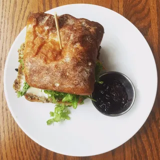 16 Bricks 11 Grain Toast