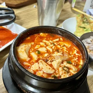 Sundubu jjigae