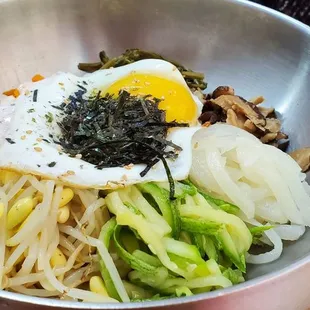 ramen and noodles, ramen, noodle dish, noodle soup, noodles, food