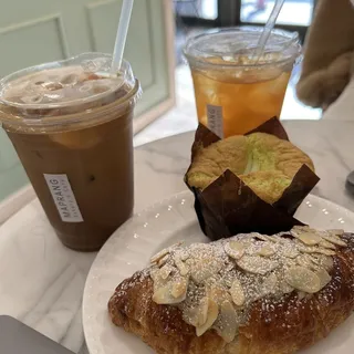 Almond Croissant