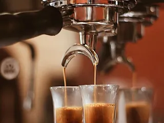 Revocup Lenexa Coffee Shop