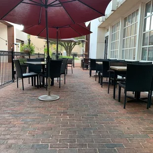 Outdoor patio, so cute and distanced.