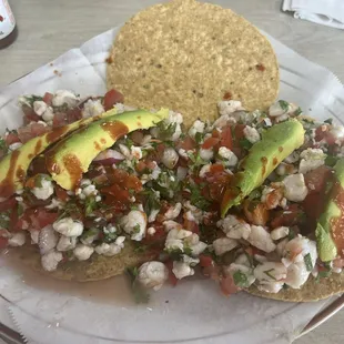 Tostada de ceviche de camaron