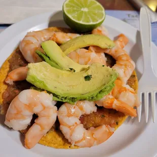 Tostada with shrimp