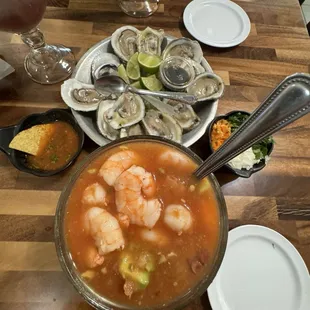 shellfish, oysters, mussels, food, oysters and mussels