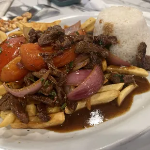 Lomo saltado, nice and juicy