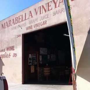 You&apos;d never know it was here: 8th St, San Pedro
