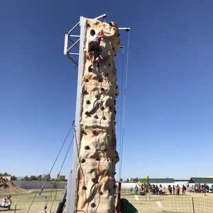 Climbing wall