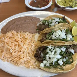 3 Tacos de Carne Asada