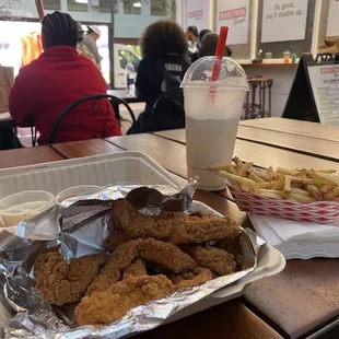 Chicken strip basket