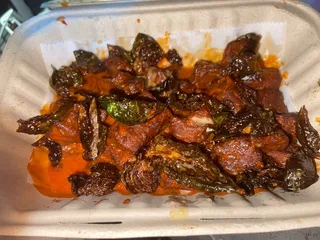 Tela's Market & Kitchen