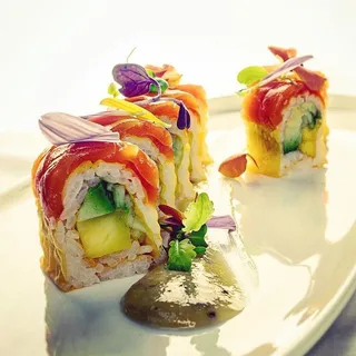 Yuzu Miso Salmon Roll