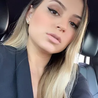 Tracy V.