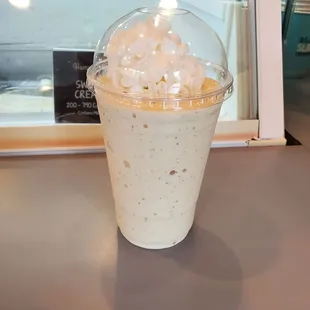 The masterpiece... the Banana Toffee shake!
