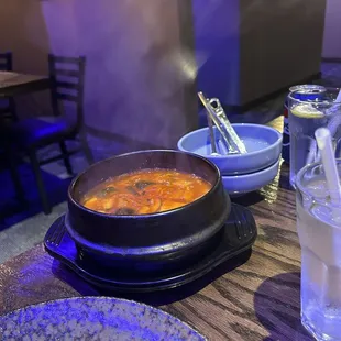 Sizzling soup and rice