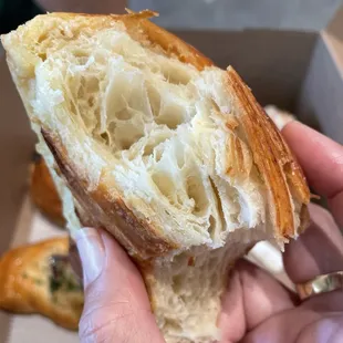 Nice laminating in croissant