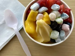 Frosty Peaks Frozen Treats