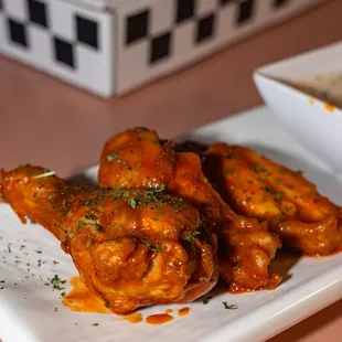 chicken, food, bbq chicken, fried chicken wings, chicken wings, chicken wings and fried chicken, bbq wings, fried chicken, poultry