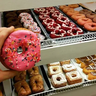 donuts, dough desserts, food