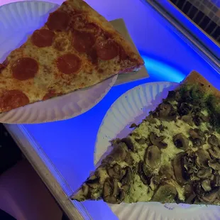 food, pizza