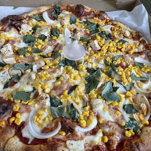 Chicken, bacon, corn, sweet onion (+ fresh basil)-DELICIOUS!