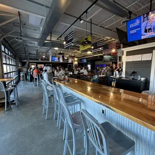 First time here. Excellent beer. Very smooth. The Swiss Chocolate Stout is fantastic.