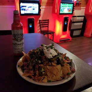 Nachos with a beer...always a good choice!!