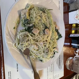 Angel hair with creamy pesto sauce and chicken