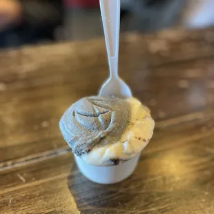 Sesame and mint