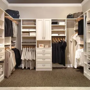 Walk-in closet
