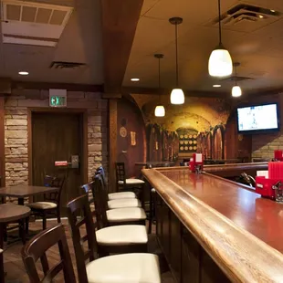 sushi and sashimi, interior