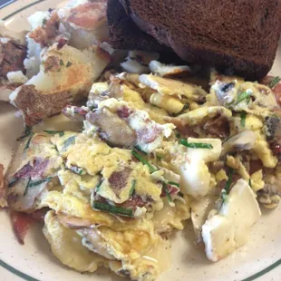 Bacon & Brie Scramble