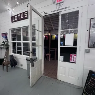 Entrance is incredible inviting! Great place for ice cream!