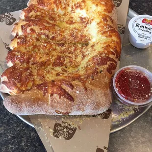 Best cheese bread ever! Melted garlic butter sauce on top