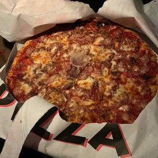 Large Ground beef &amp; Sausage original. Mmm mmm mmm.