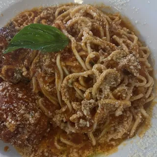 Spaghetti e Meatballs