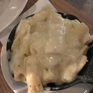 WOOD-FIRED FOUR CHEESE MAC