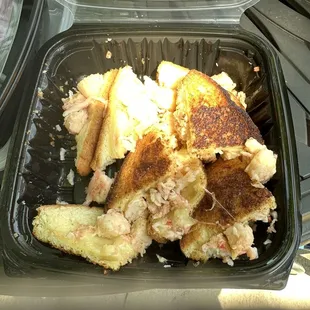 Lobster grilled cheese sandwiches thrown in the boxes. Disappointing.