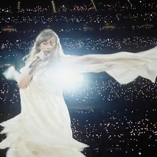 Filmed at her Los Angeles concerts at Sofi Stadium.