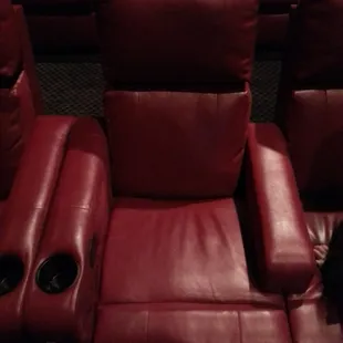 Reclining seats