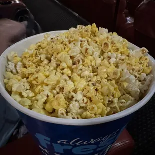 Large popcorn