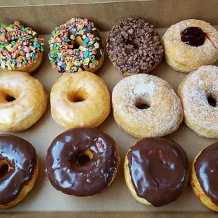 One dozen donuts