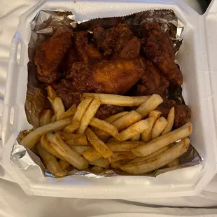 Barbecue wings and fries