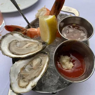 Jumbo Shrimp Cocktail