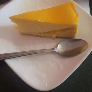 Mango cheesecake