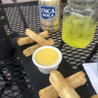 Yuca a la Huancaina