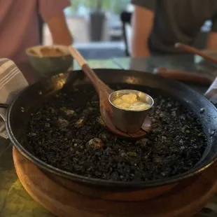 Black Paella