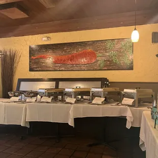 sushi and sashimi, interior