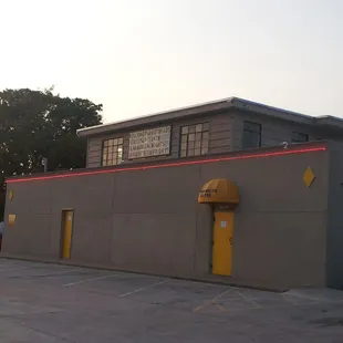 a view of the outside of the restaurant