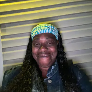 Tammy B.